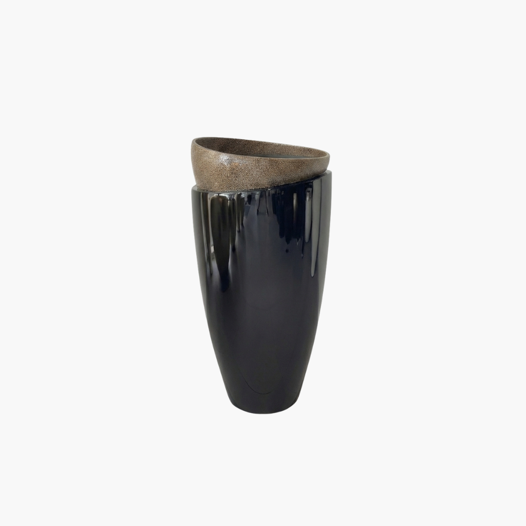 Eggshell Edge Black 90